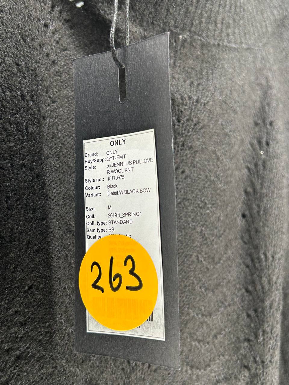 Pullove – Only – Maat M – Black
