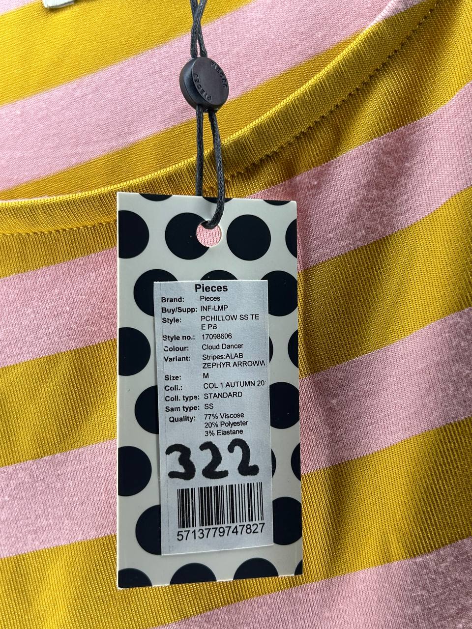 T-shirt – Pieces – Maat M – Cloud Dancer - Nieuw Met Kaartje