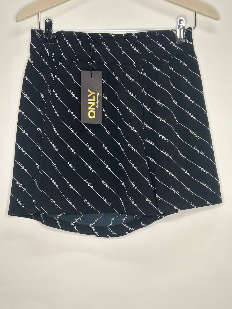 Overige Korte Broeken – Only – Maat M – Black - Nieuw Met Kaartje