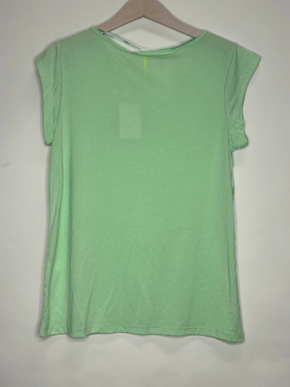 Overige topjes – Only Play – Maat M – Green Ash - Nieuw met kaartje