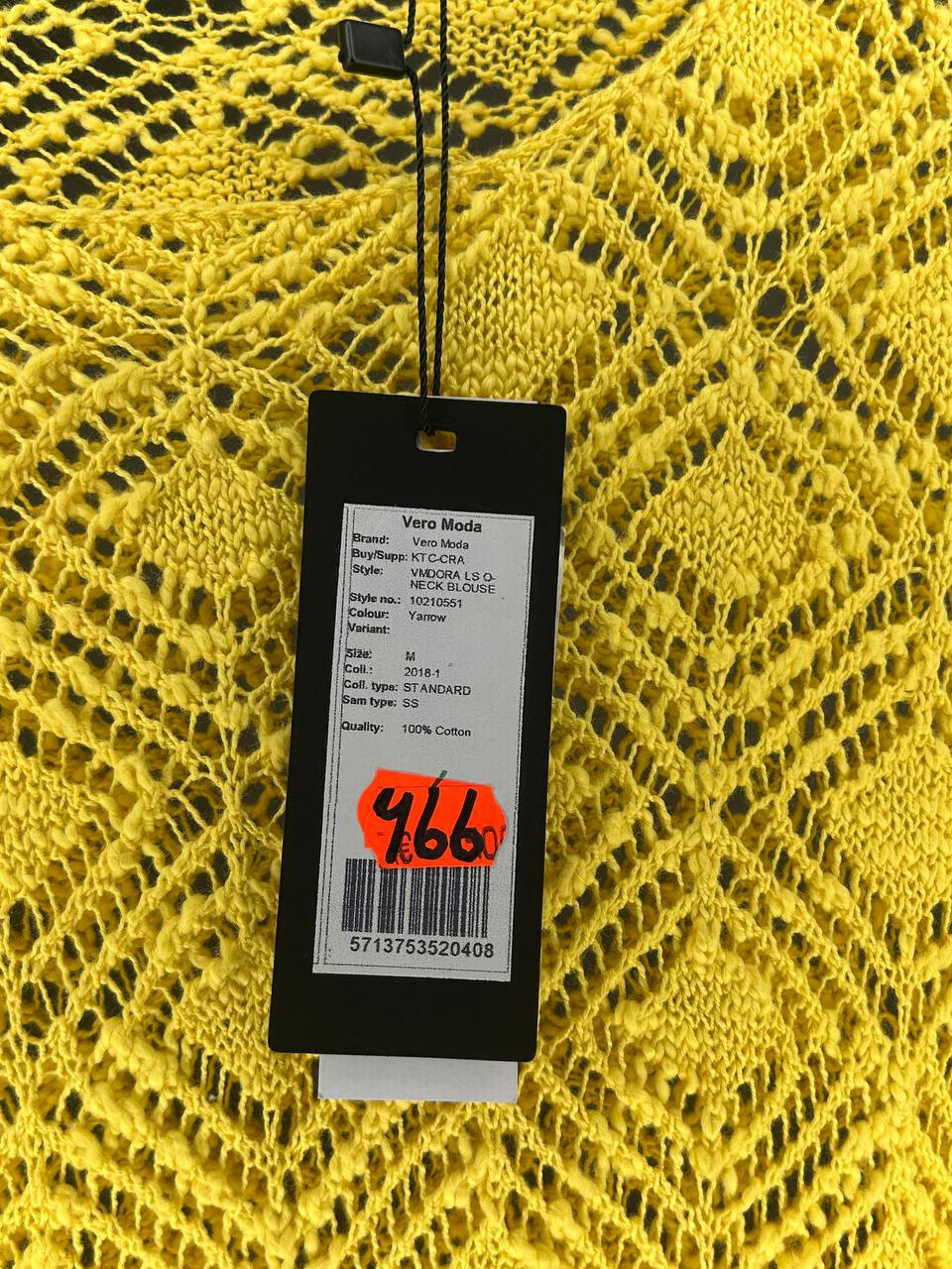 Sweaters – Vero Moda – Maat M – Geel