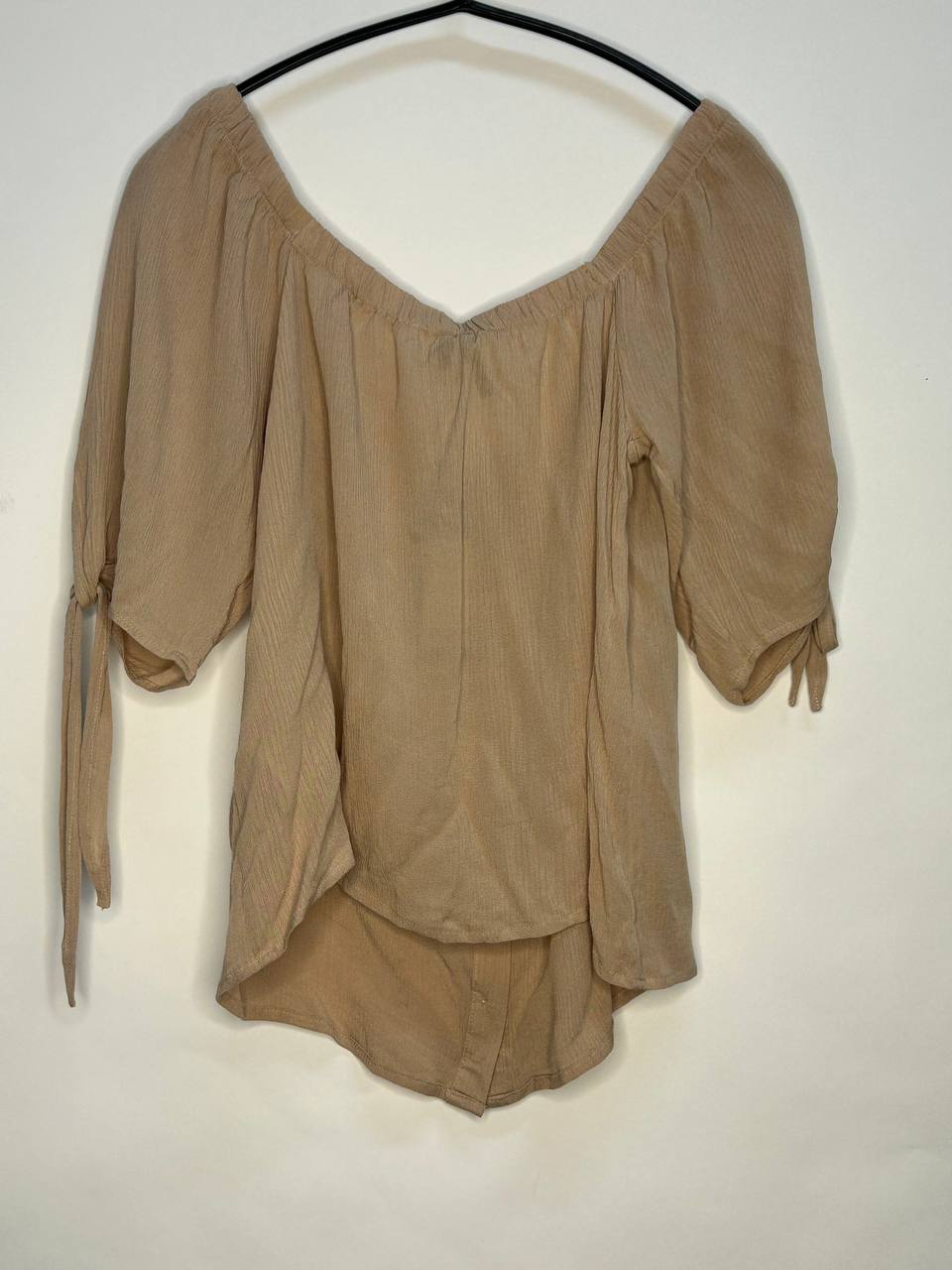 Blouses – Vero Moda – Maat M – Beige