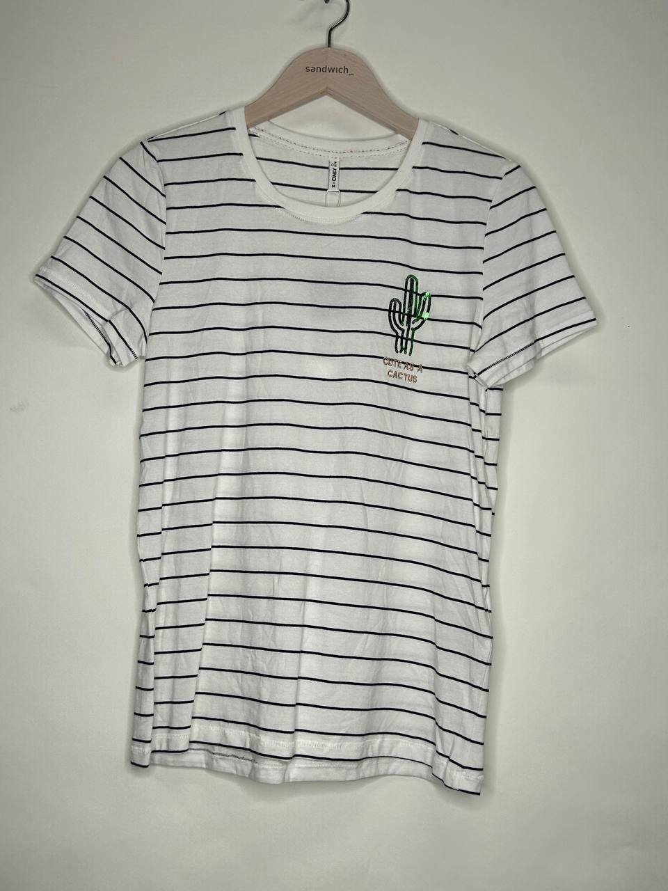 T-Shirts – Only – Maat M – Wit