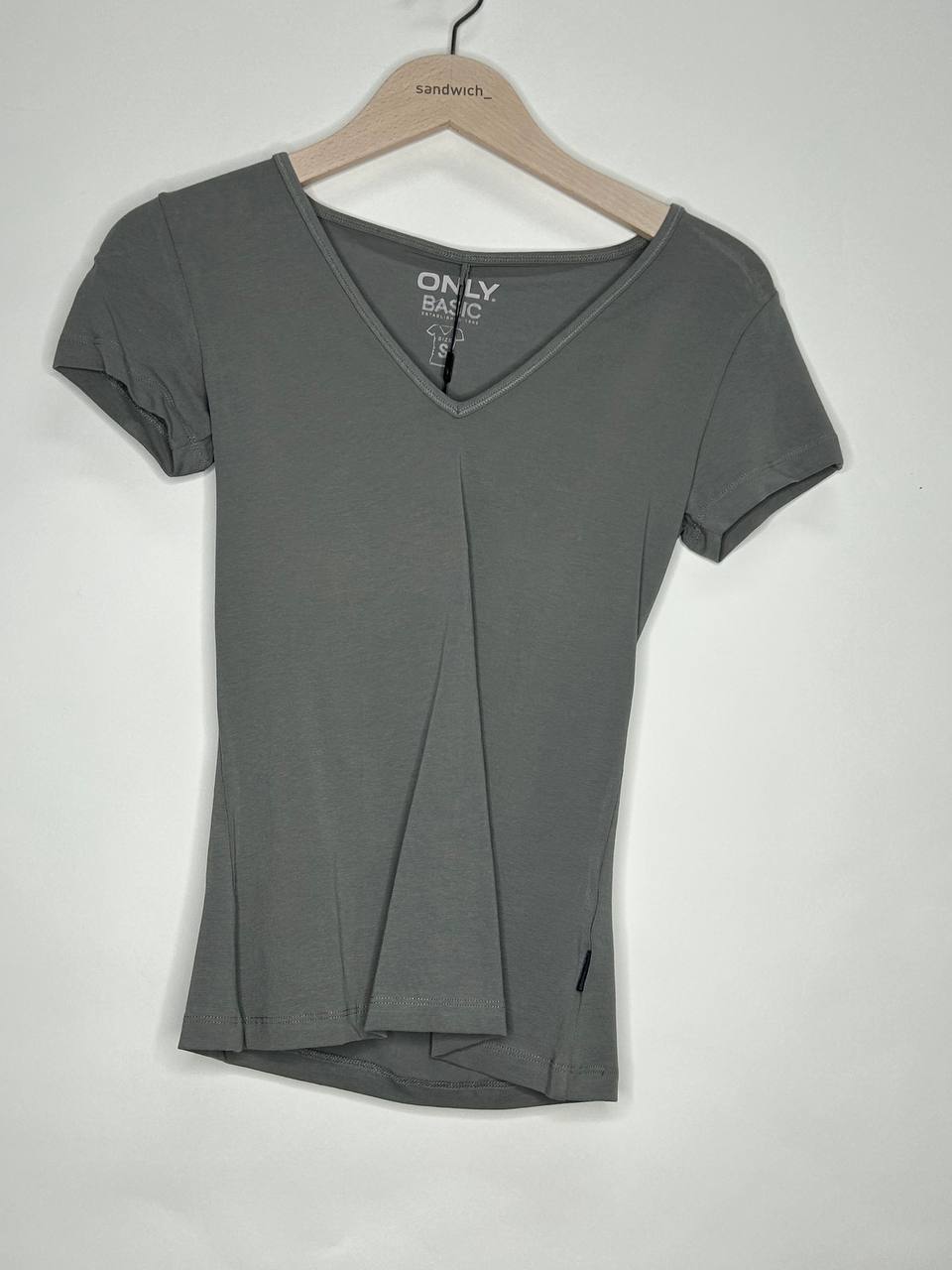 T-Shirts – Only – Maat S – Grijs