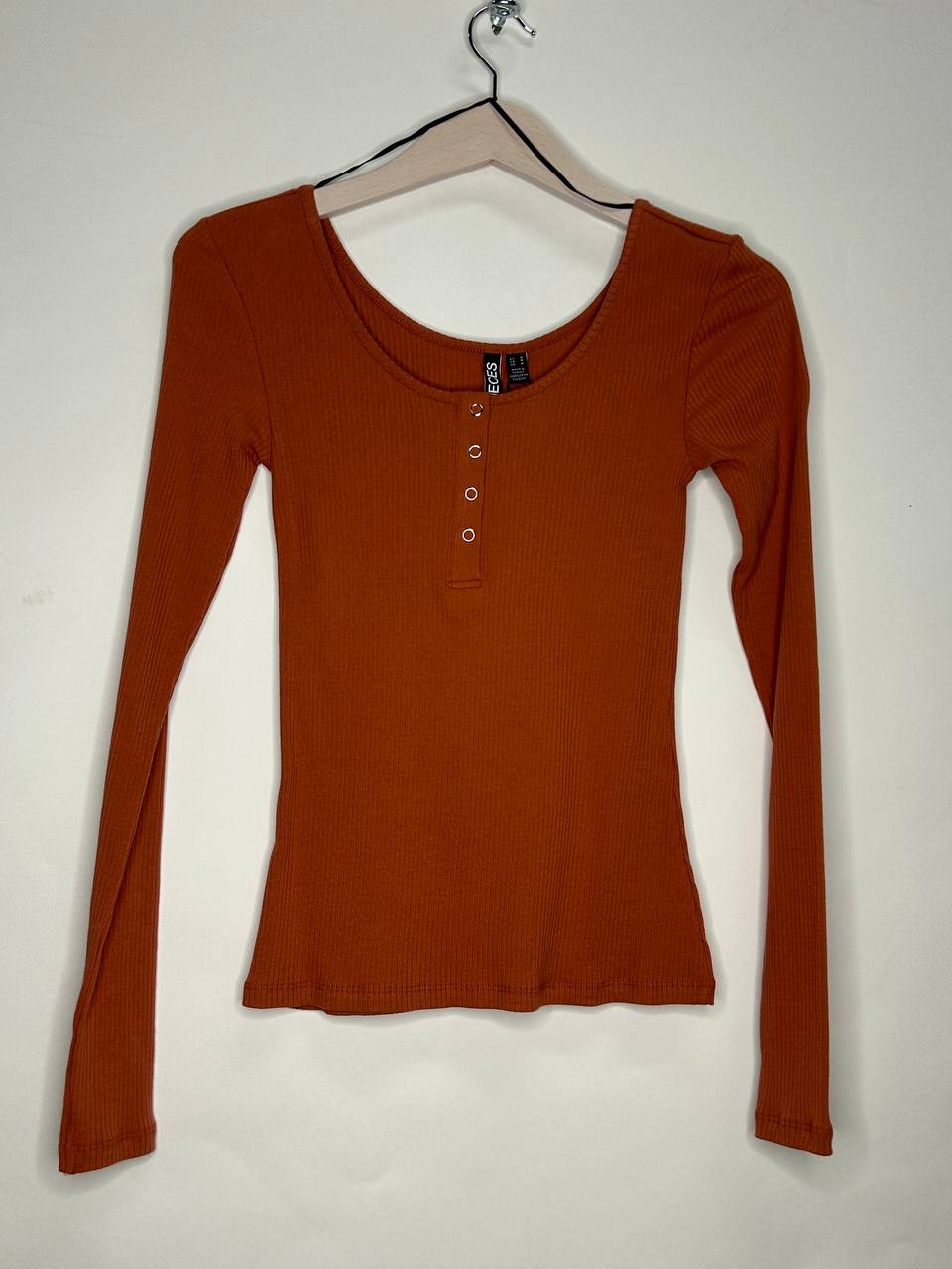 T-Shirts – Pieces – Maat M – Oranje