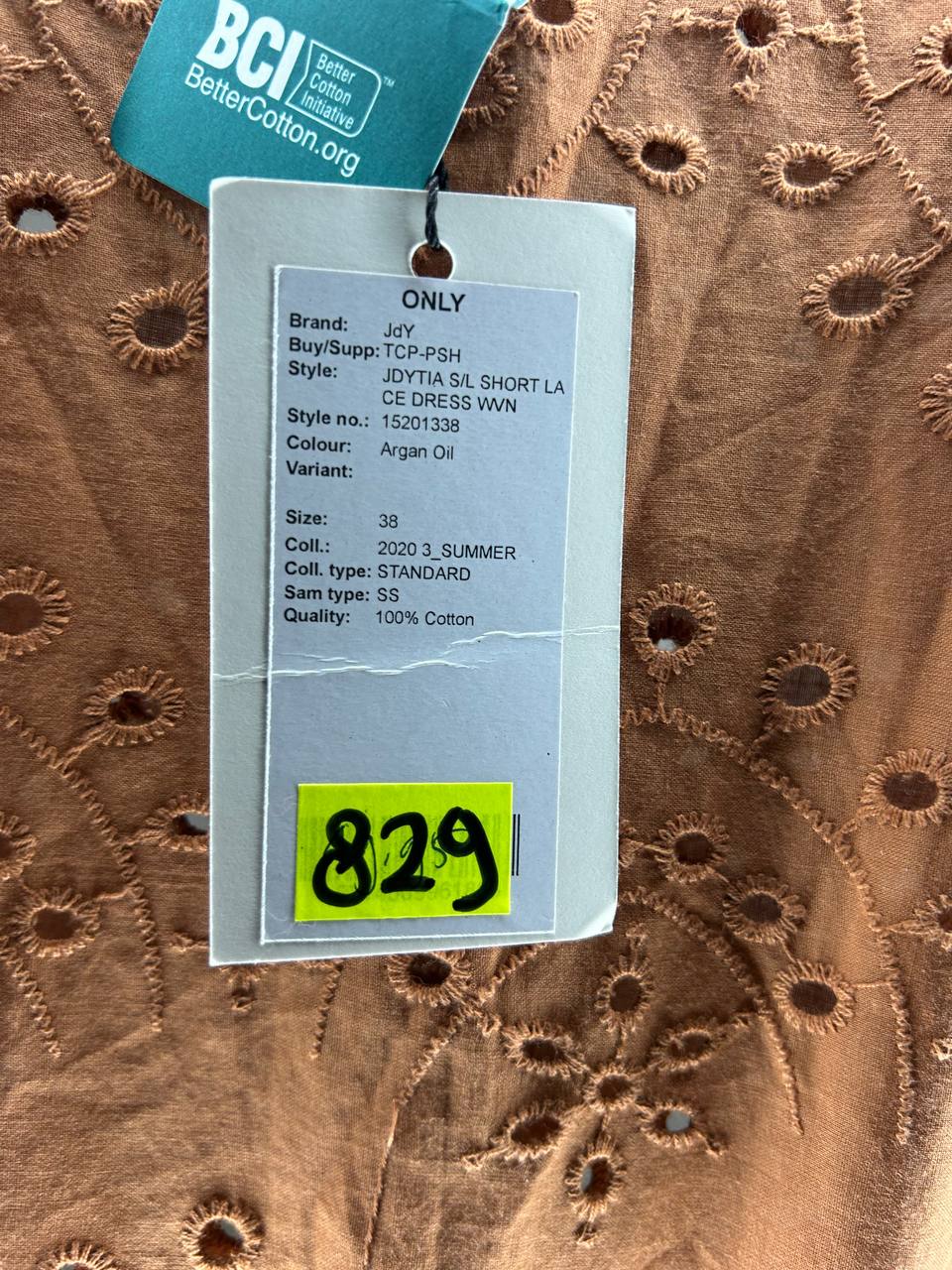 Jurken – Only – Maat 38 – Bruin