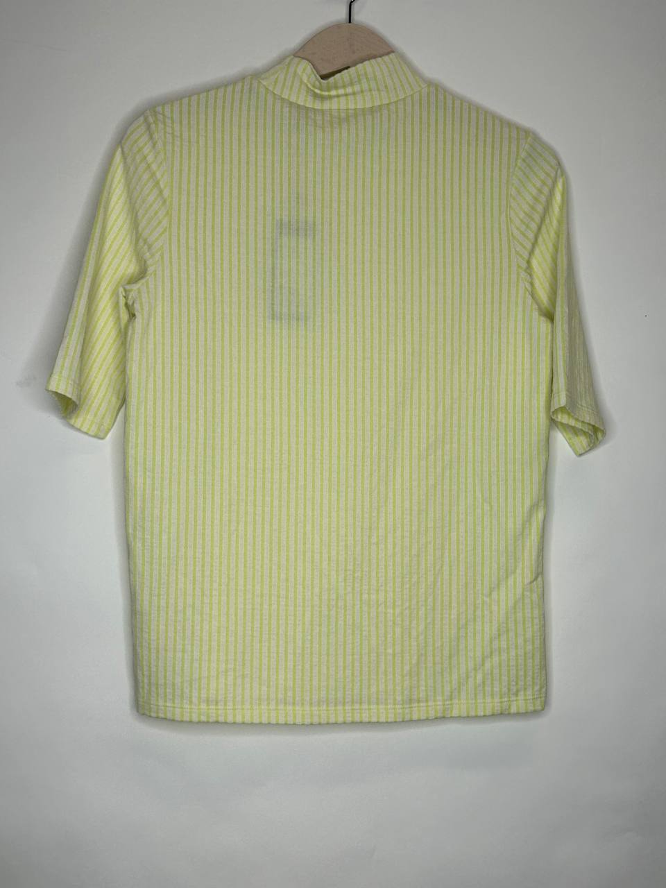 T-Shirts – Vero Moda – Maat M – Geel