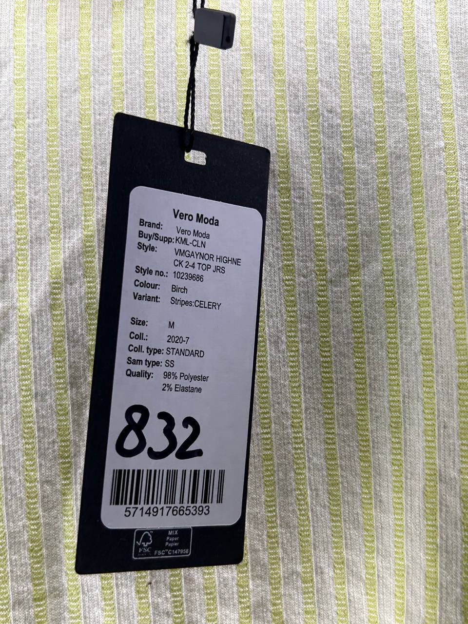 T-Shirts – Vero Moda – Maat M – Geel