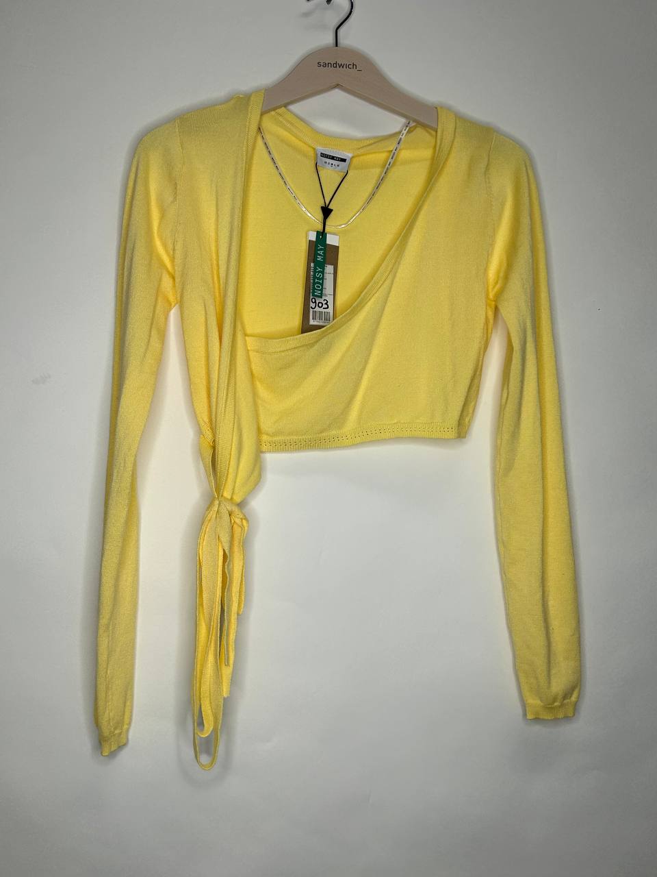 Topjes & Shirts – Noisy May – Maat M – Geel