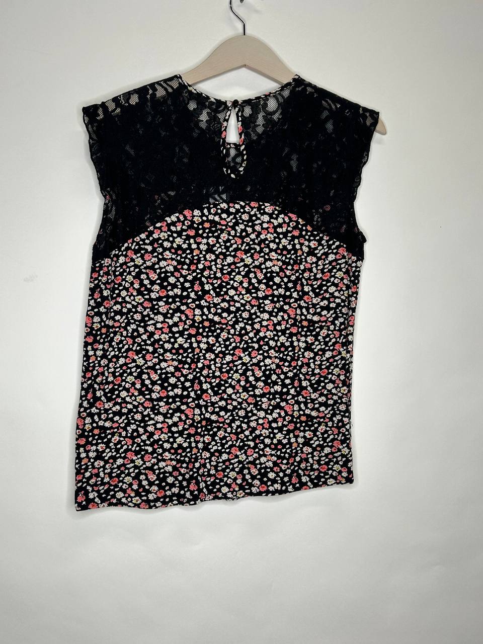 Mouwloze topjes – Only – Maat 38 – Zwart