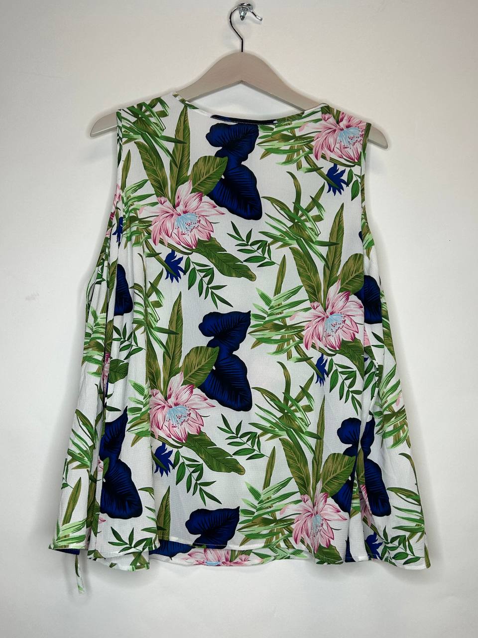 Mouwloze topjes – Only – Maat 38 – Wit