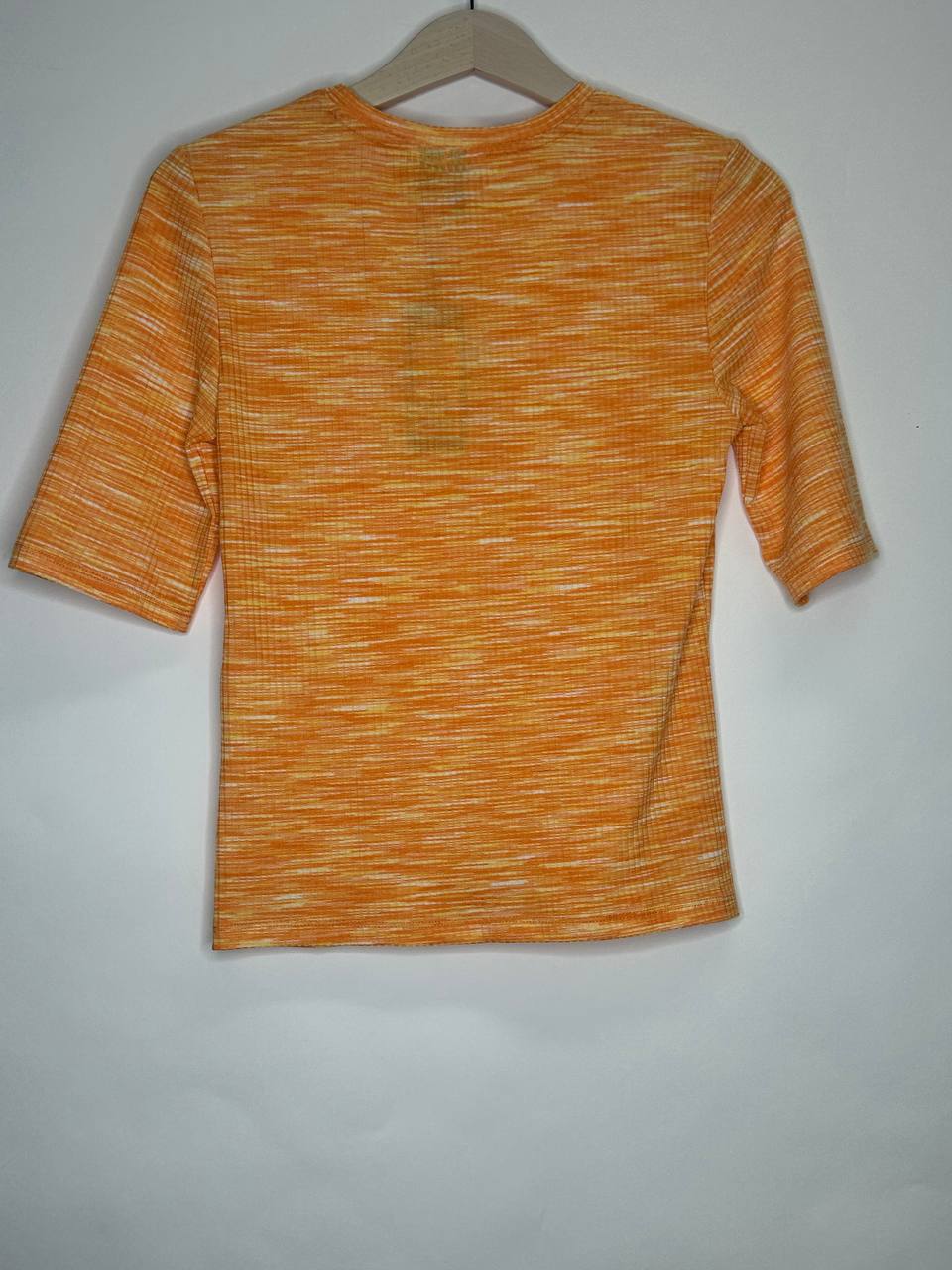 T-Shirts – Vero Moda – Maat M – Oranje