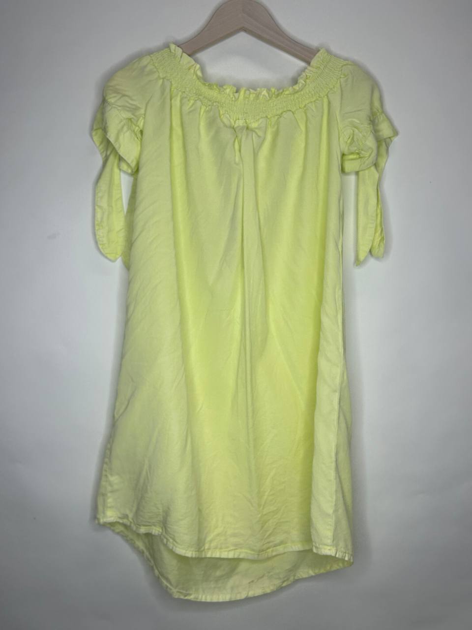 Jurken – Vero Moda – Maat M – Geel