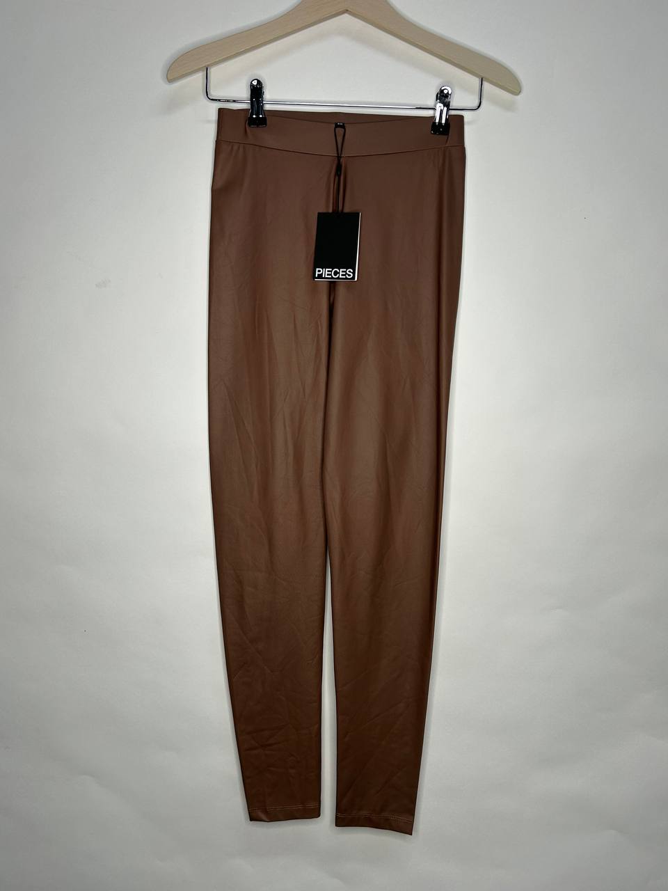 Broeken – Pieces – Maat S – Bruin