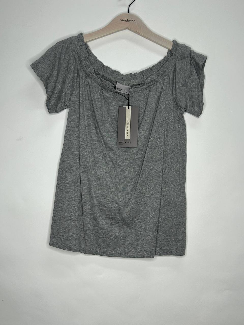 Topjes & Shirts – Vero Moda – Maat M – Grijs