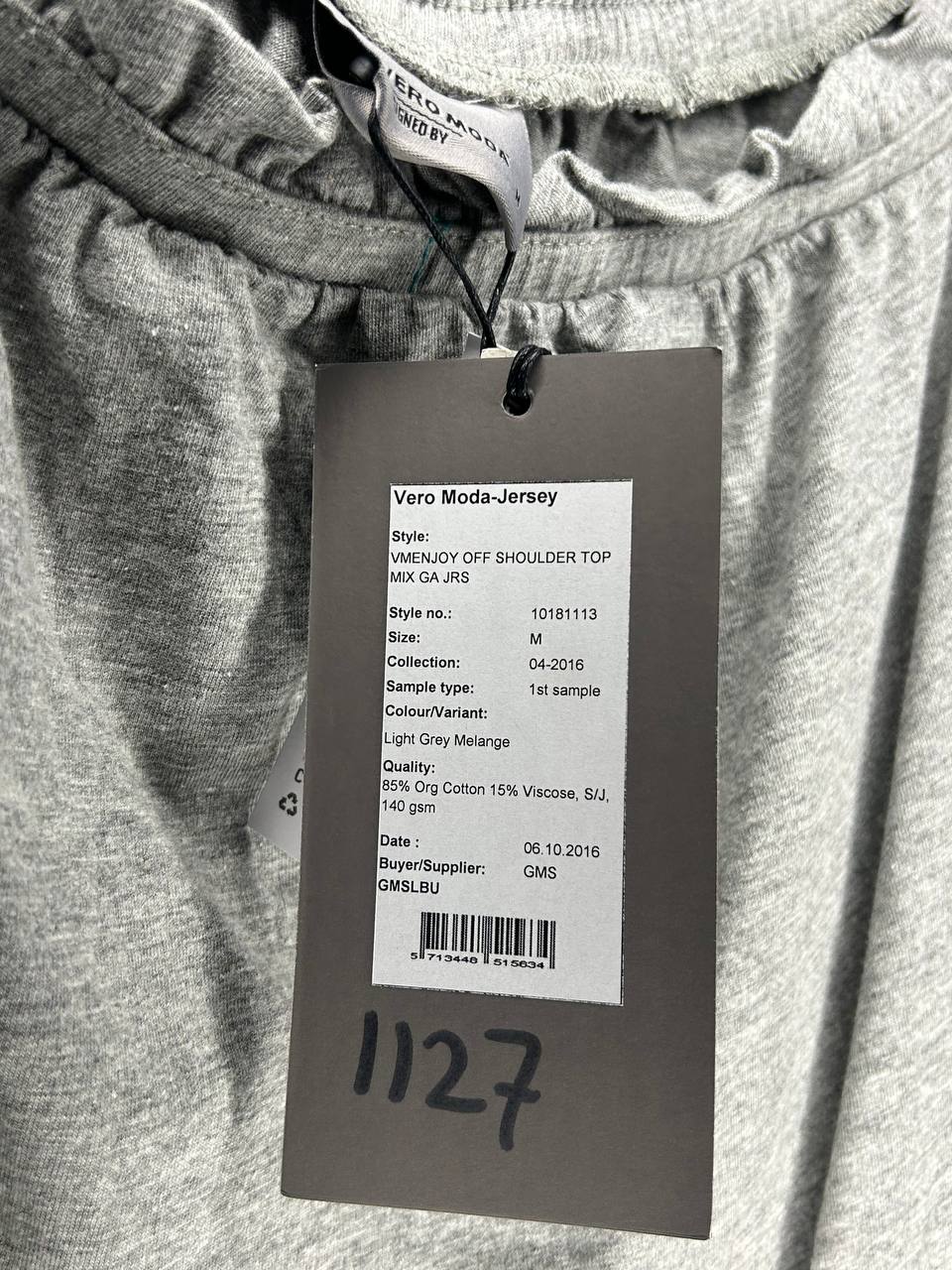 Topjes & Shirts – Vero Moda – Maat M – Grijs