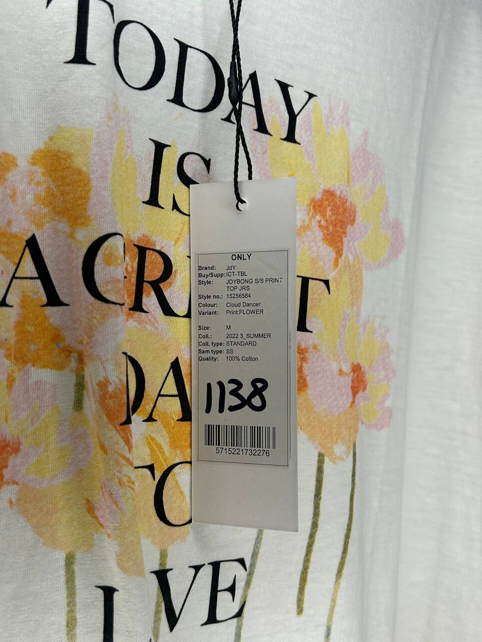 T-Shirts – Only – Maat M – Wit