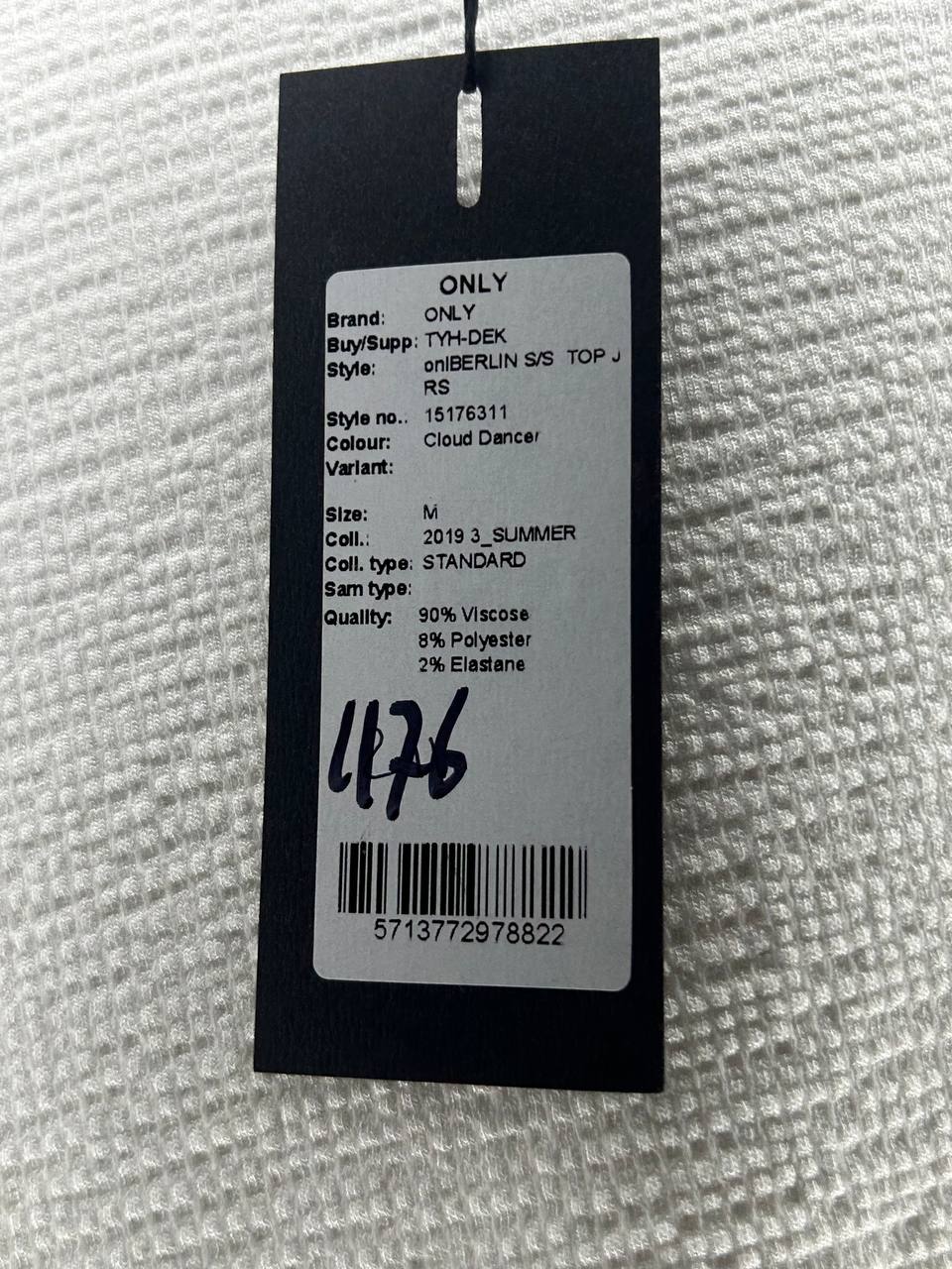 T-Shirts – Only – Maat M – Wit