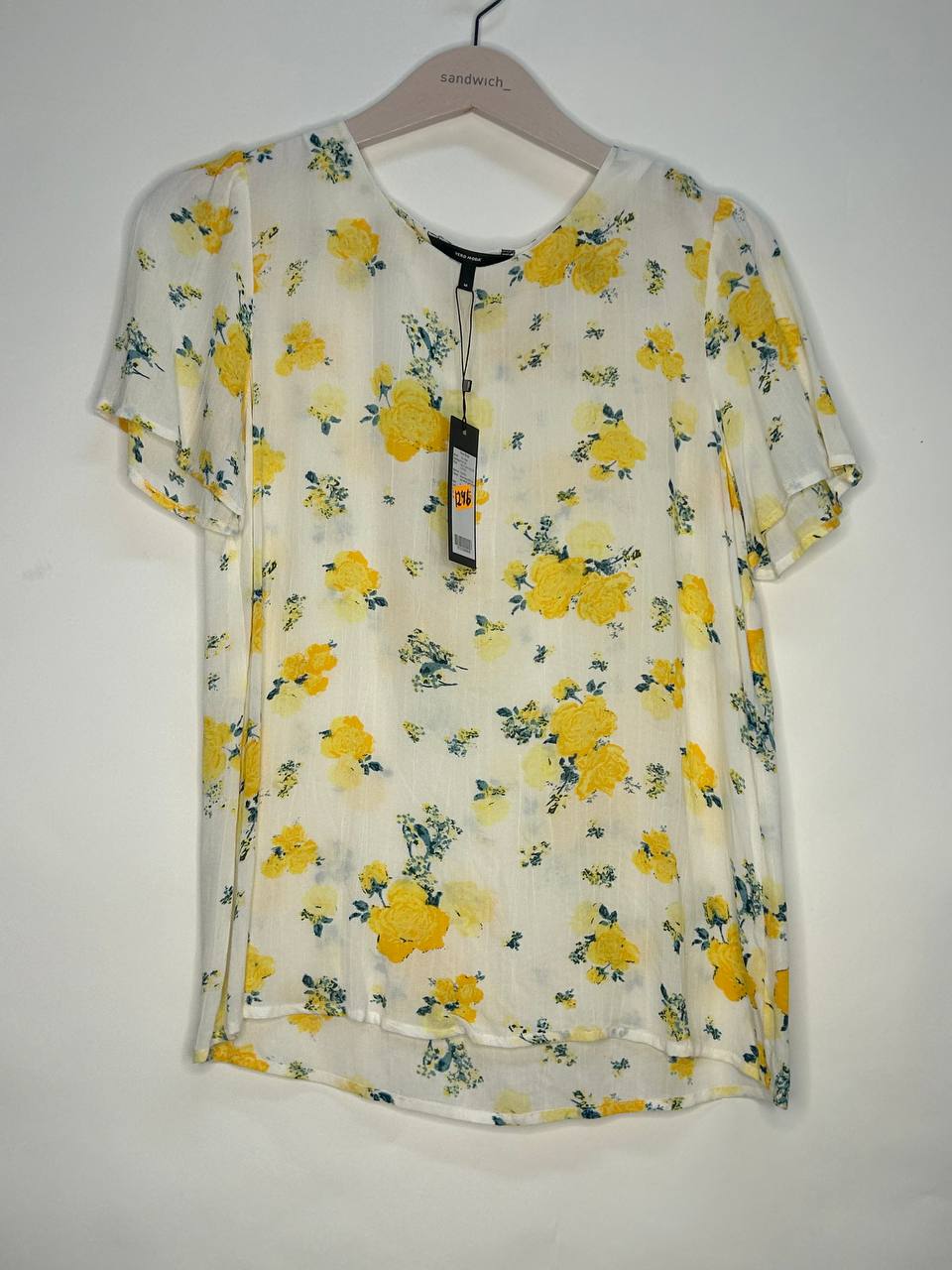 Topjes & Shirts – Vero Mode – Maat M – Wit