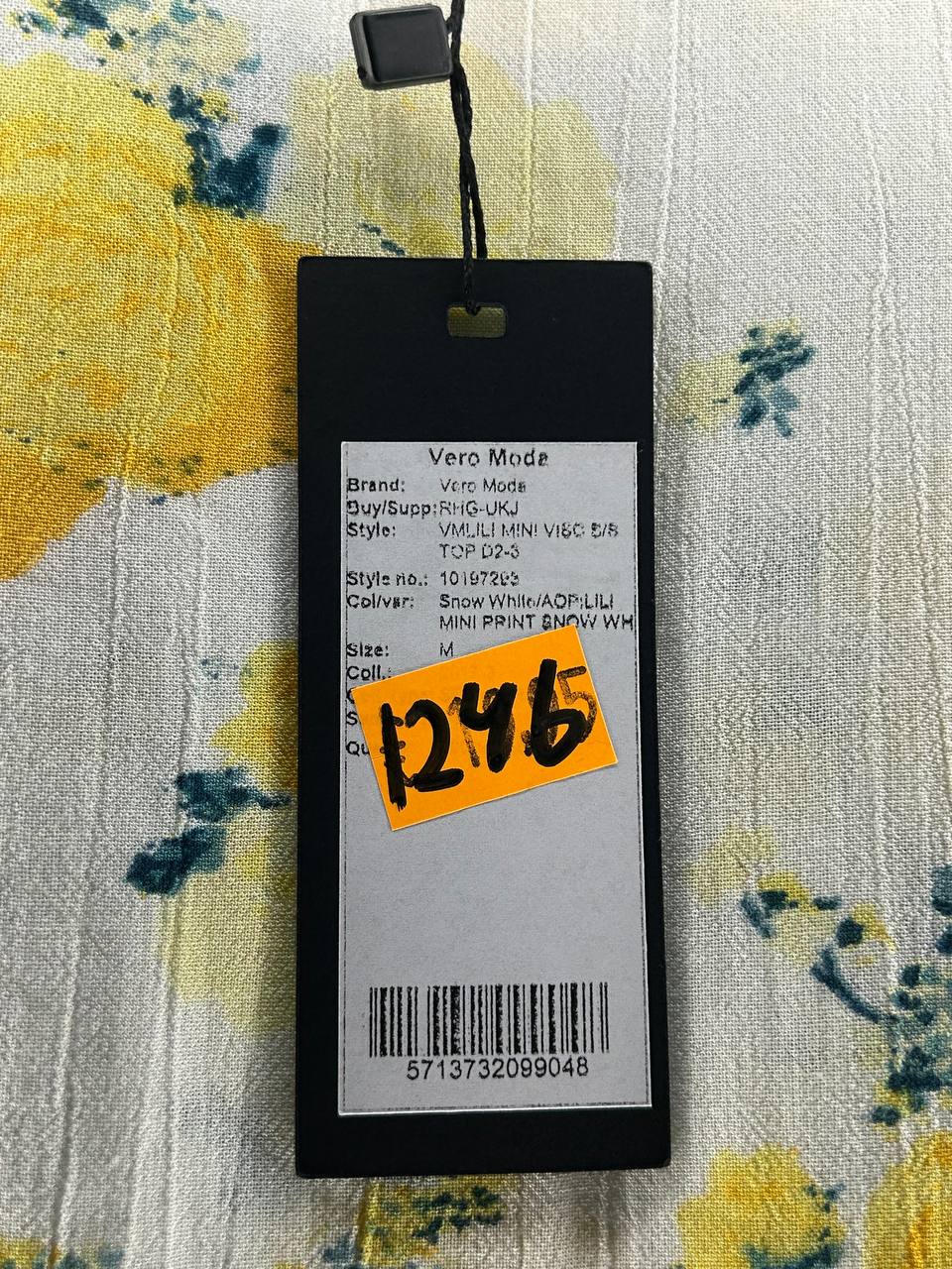 Topjes & Shirts – Vero Mode – Maat M – Wit