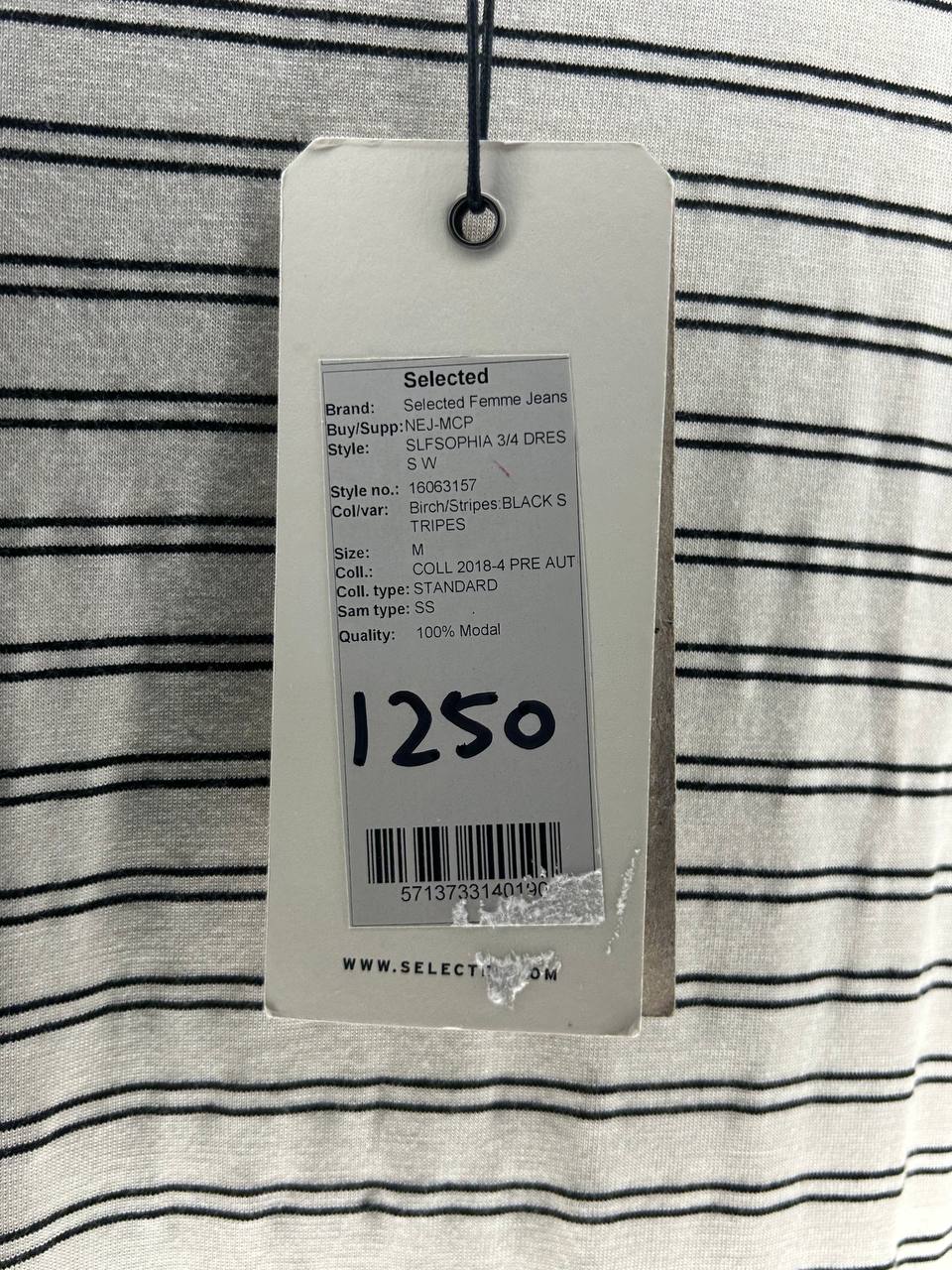 T-Shirts – Selected – Maat M – Beige