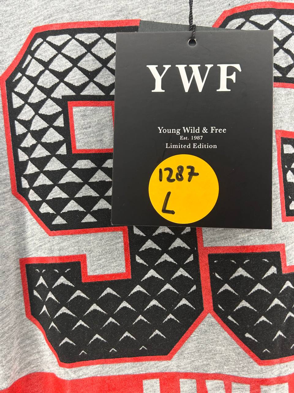 T-Shirts – Ywf – Maat L – Grijs