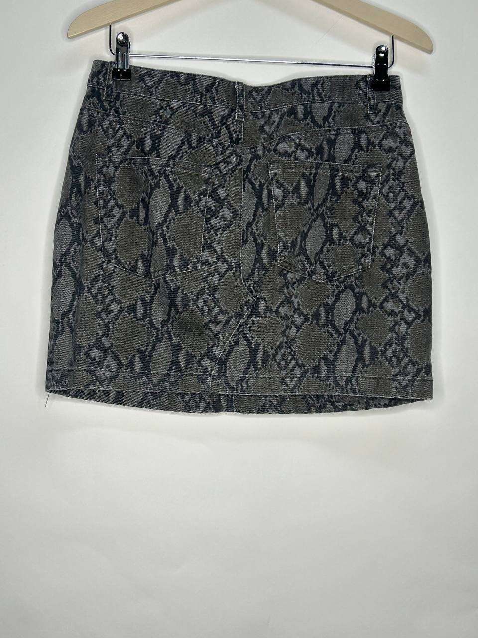 Korte rokken – Only – Maat M – Grijs