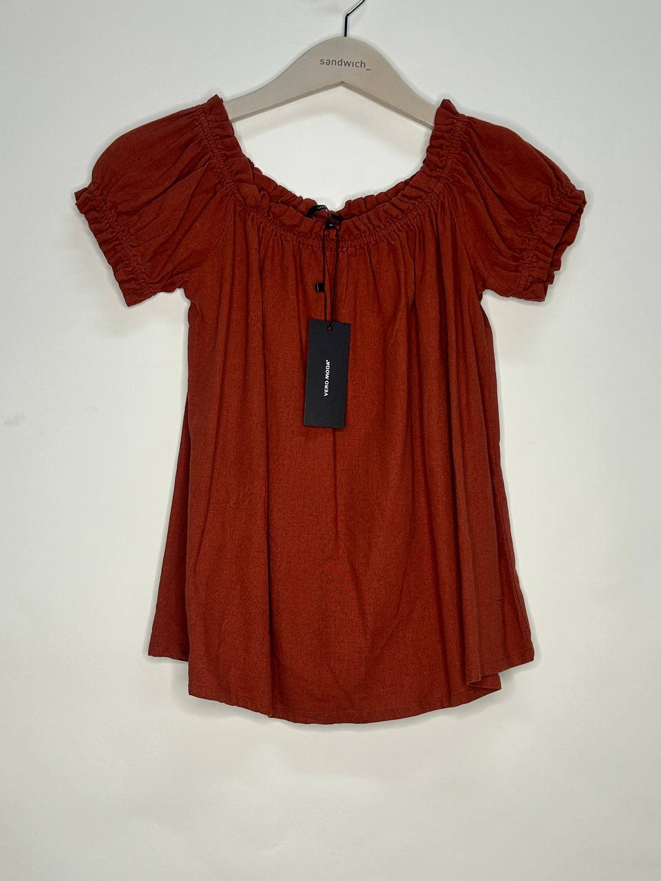 Topjes & Shirts – Vero Moda – Maat M – Rood