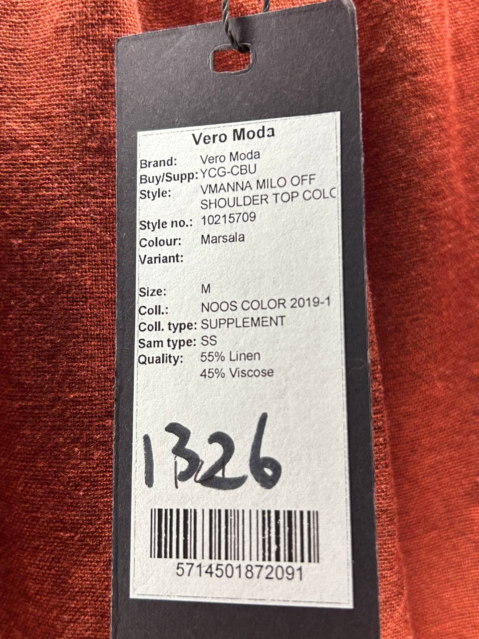 Topjes & Shirts – Vero Moda – Maat M – Rood