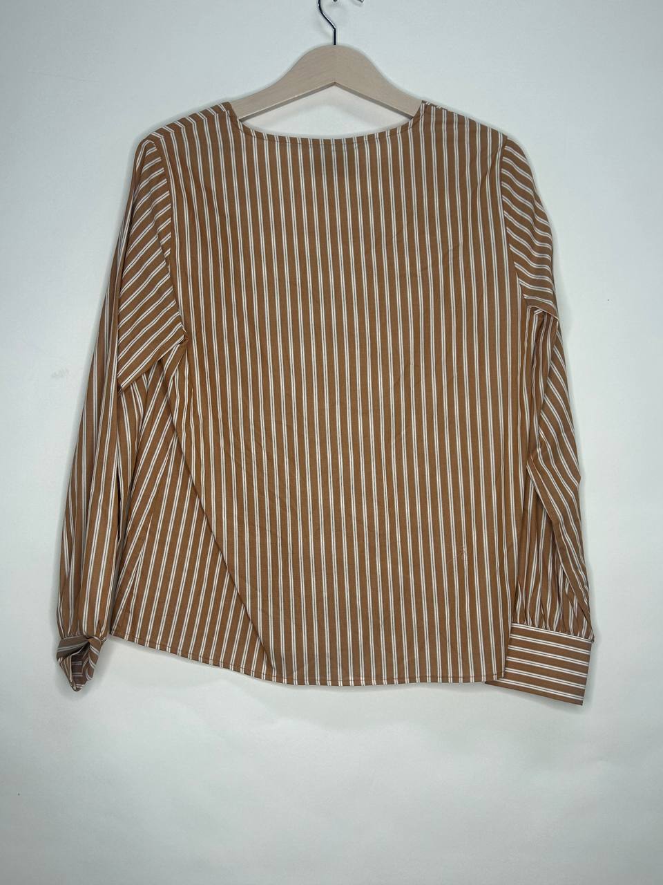 Topjes & Shirts – Object Collectors Item – Maat M – Bruin