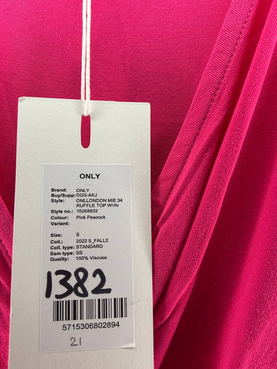 Topjes & Shirts – Only – Maat S – Roze