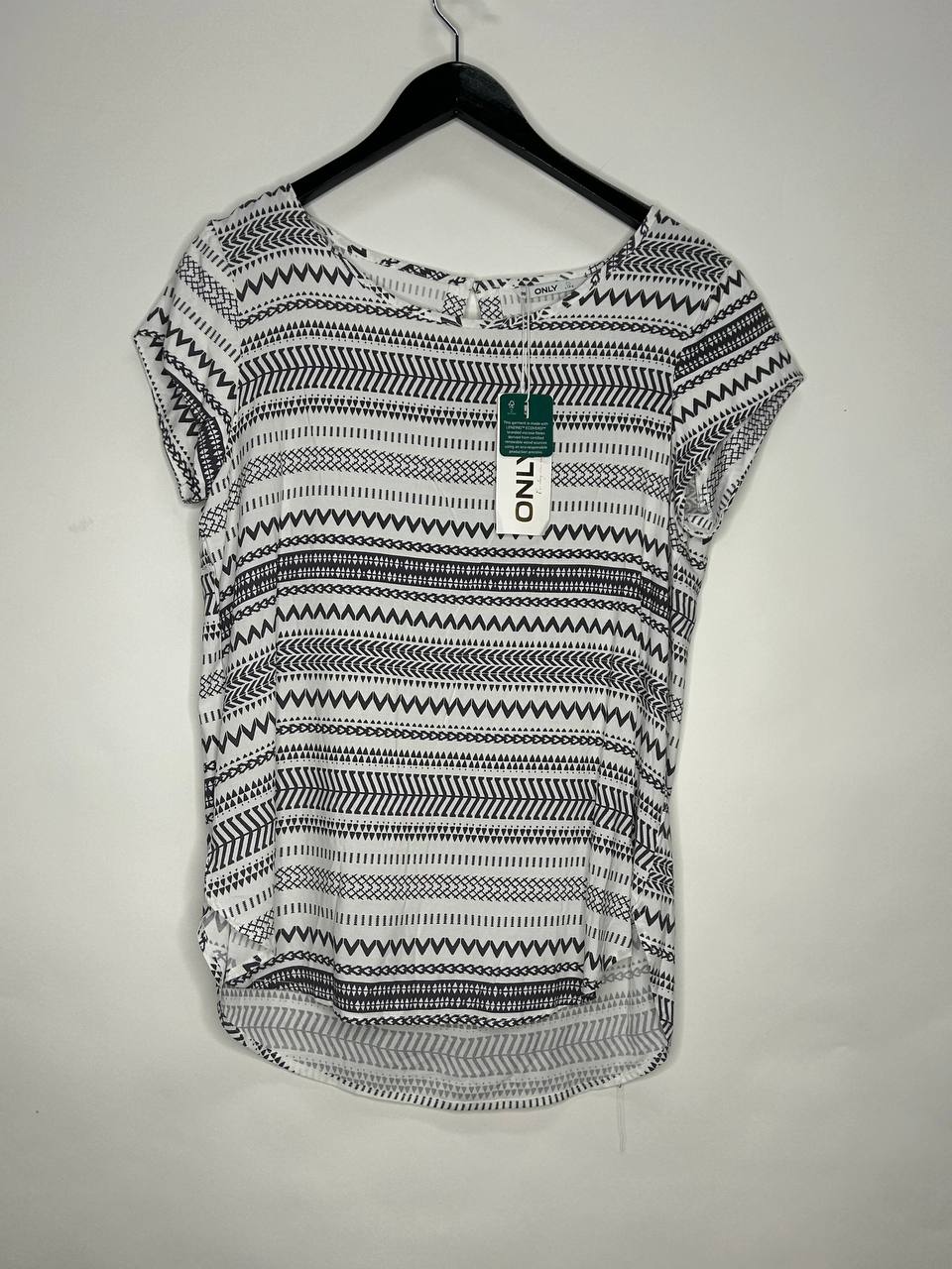 Topjes & Shirts – Only – Maat 38 – Wit