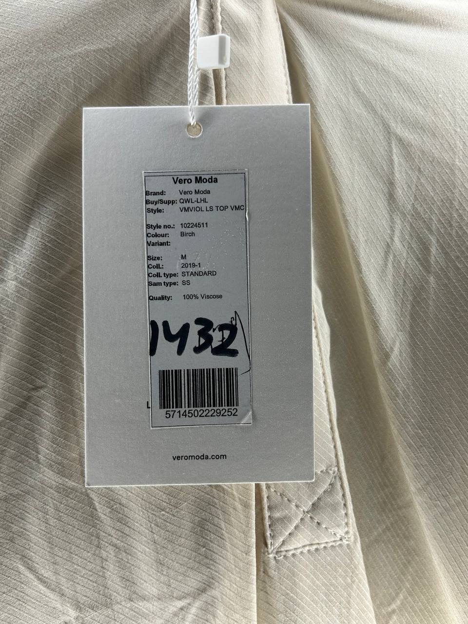 Blouses – Vero Moda – Maat M – Wit