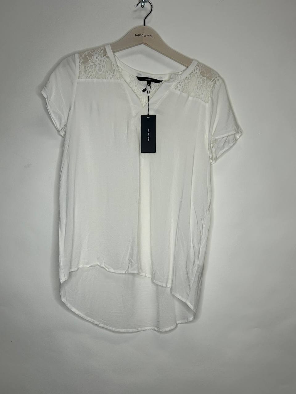 Topjes & Shirts – Vero Moda – Maat M – Wit